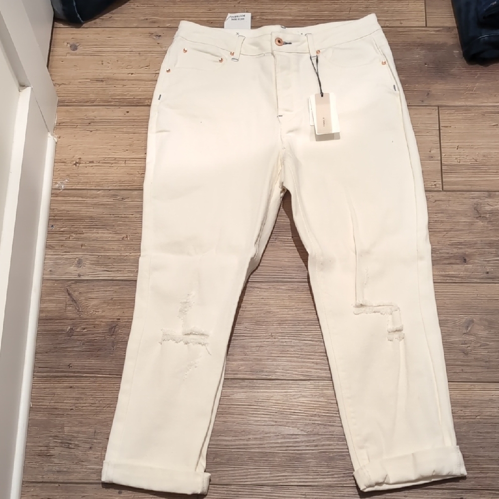High-rise Boyfriend A Loves A Size 30 Jeans